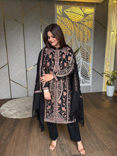 WOOLLEN FULL FRONT EMBROIDED SUIT WITH FULL WOOLLEN SHAWL